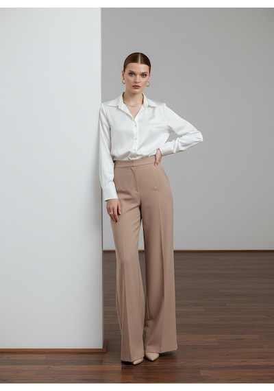 Pera Moda Saten Yüzeyli Fitted Gömlek Beyaz