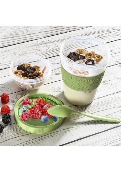 600 Ml Take'N Go Hazneli Kaşıklı Yoğurt Kabı