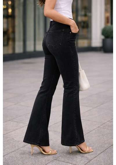 Cedy Denim Cedy Denım Yüksek Kalite Kadın 5 Cep Düşük Bel İspanyol Paça Skinnyfit Esnek Jean Pantolon C619 Siyah Cedy Denim Cedy Denım Yüksek Kalite Kadın 5 Cep Düşük Bel İspanyol Paça Skinnyfit Esnek Jean Pantolon C619 Siyah