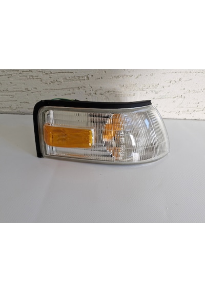 Mazda 626 Sağ Ön Far Sinyali Duylu Sıfır 1988-1991