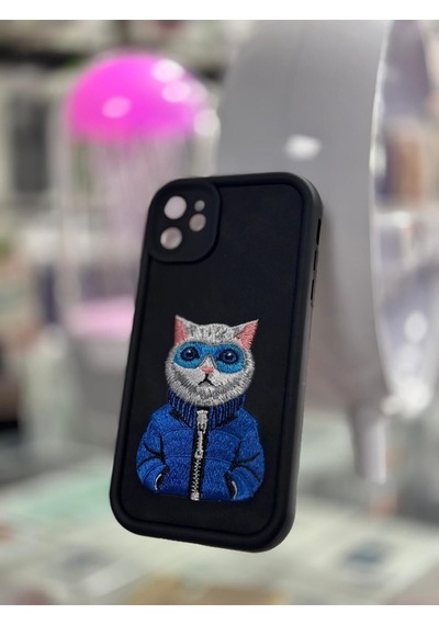 Apple Uyumlu iPhone 11 Nakış İşlemeli Arka Koruma Kılıfı