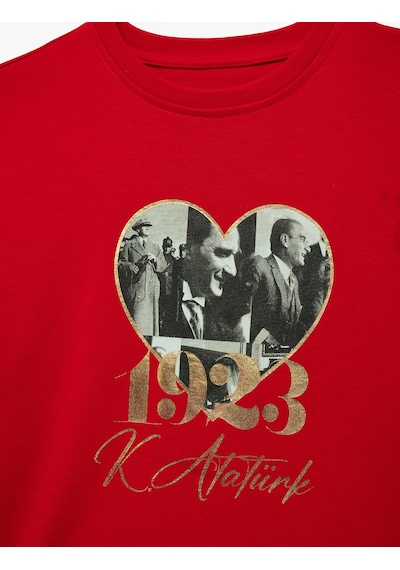 Koton Pamuklu Kısa Kollu Bisiklet Yaka Kalpli Atatürk Baskılı Tişört Kırmızı 6skg10524ak