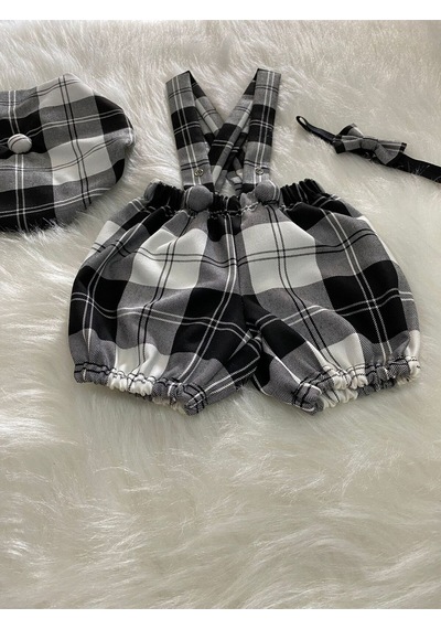 Eylülce Butik Siyah Ekoseli Çocuk Askılı Şort Salopet & Ressam Şapkası & Papyon Takım- Pasta Patlatma-doğum Günü