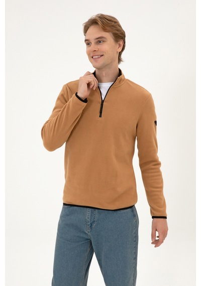U.S. Polo Assn. Erkek Regular Fit Camel Polar Yarım Fermuarlı Basic Sweatshirt 50313777-VR233