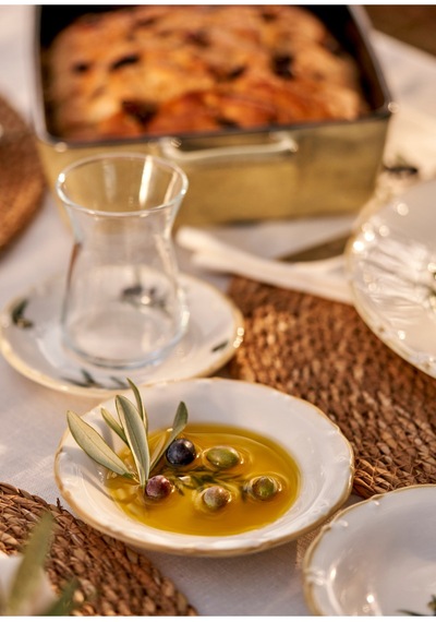 Bella Maison Olive Porselen 52 Parça 12 Kişilik Kahvaltı Takımı Yeşil Yeşil
