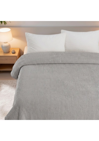 Maxstyle Çizgili Vizon Tek Kişilik Polar Battaniye Gri 150x220 Cm Renkli