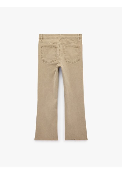 Koton Pamuklu Normal Bel Düğmeli Dar Kesim Kısa İspanyol Paça Pantolon -kick Flare Jeans Kahverengi 7wal40100mw Kahve Koton Pamuklu Normal Bel Düğmeli Dar Kesim Kısa İspanyol Paça Pantolon -kick Flare Jeans Kahverengi 7wal40100mw Kahve