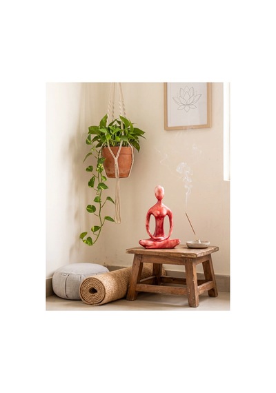 Dekoratif Yogacı Heykeli Kırmızı 23x14 Cm Meditasyon Yoga Figürü, Modern Biblo Ve Masaüstü Dekor Objesi