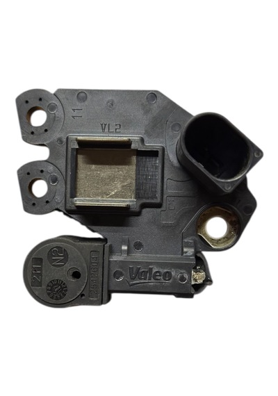 593873 Bmw, Mercedes Bss Uçlu Soketli Valeo Alternatör Konjektörü