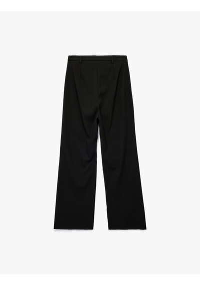 Koton Düğmeli Cepli Straight Fit Düz Bol Paça Kumaş Pantolon Siyah 6wak40032pw