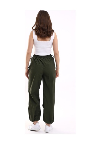 Dechival Kadın Paraşüt Pantolon Haki Yeşili