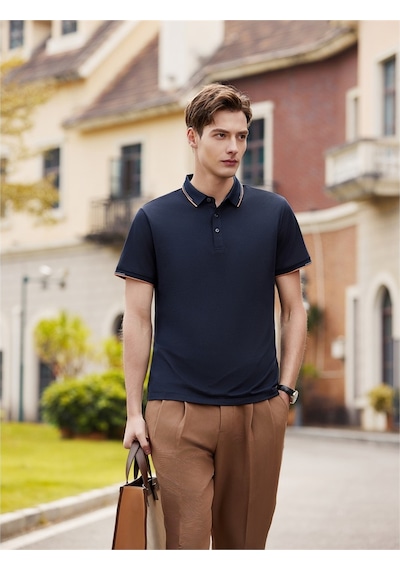 New Performance Premium Polo T-shirt %52,2 Polyester %37,1 Pamuk %3,2 Asetat Elyafı %2,6 Dut İpeği %2,5 Keten %2,4 Spandex Lacivert New Performance Premium Polo T-shirt %52,2 Polyester %37,1 Pamuk %3,2 Asetat Elyafı %2,6 Dut İpeği %2,5 Keten %2,4 Spandex Lacivert