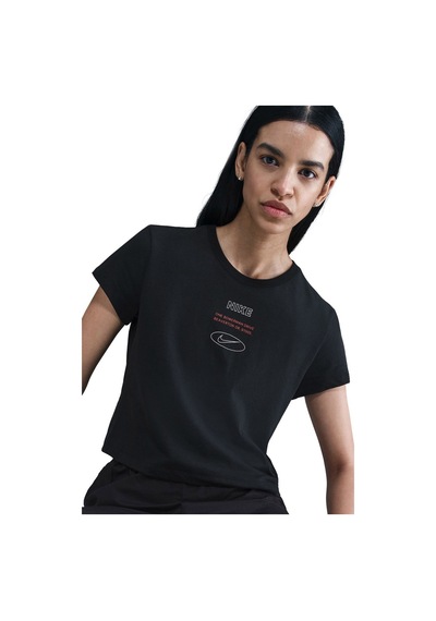 Nike Sportswear Classics Plus Womens Graphic T-shirt Kadın Tişört Siyah