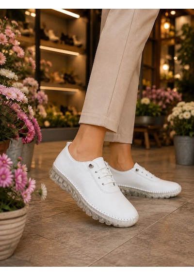 Beren Hakiki Deri Beyaz Kadın Ayakkabısı Ortopedik Taban Düz Esnek Bağcıklı Comfort Casual Günlük Sneaker
