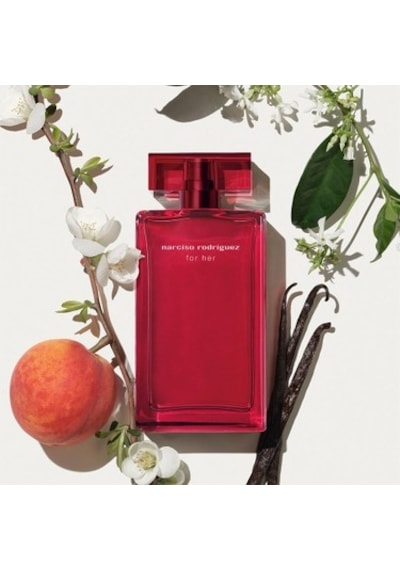 100 Ml Kadın Parfümü Aromatik Ve İkonik Koku Deneyimi Amber