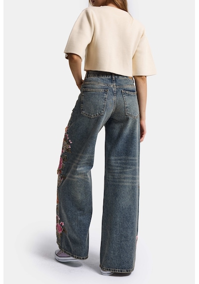 Kadın Kot Renk 4w6-8 Palazzo Fit Nakış Ve 3d Gül Detaylı Özel Tasarım Denim Jean