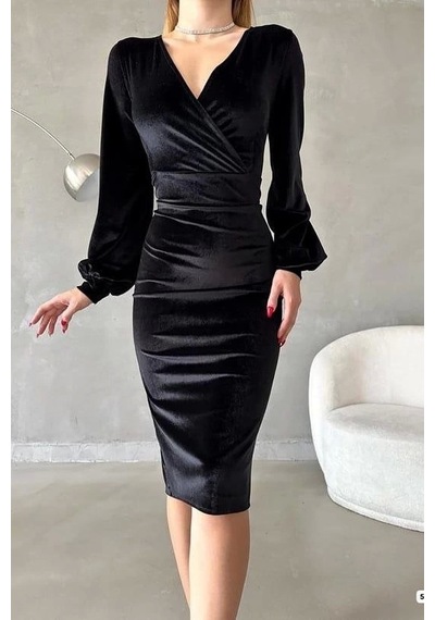Defymoda Kadın Kadife Kumaş Kruvaze Yaka Balon Kol Ve Yırtmaç Detaylı Midi Boy Elbise Siyah