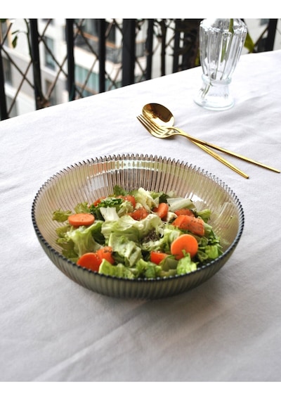 20 Cm Cam Salata Tabağı Füme Salata Kasesi Orta Boy Tabak 2-3 Kişilik Kahverengi