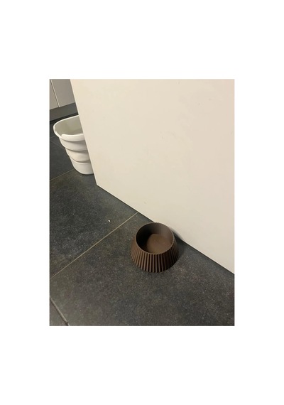 Alvera Çizgili Köpek Mama Kabı Modern Minimalist Evcil Hayvan Mama Ve Su Kabı Kahverengi