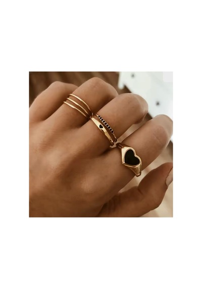 Veyla - Siyah Zirkon Taşlı Altın Renk 4 Parça Kalp Figürlü Romantik Vintage Çoklu Lüks Yüzük Seti