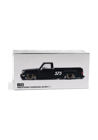 Model Araç X Kaidohouse 1/64 Chevrolet Silverado Dually Hot Rod V1