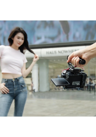 Smallrig 5766 Canon Eos R50 V İçin Kafes Kiti Siyah