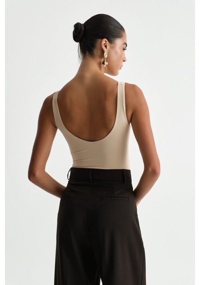Açelyaokcu Premium Darcy V Yaka Bodysuit Bej