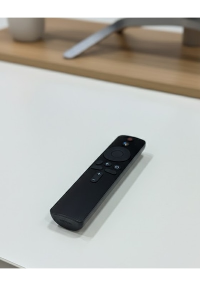 Sesli Komut Destekli Akıllı Tv Kumandası Bluetooth Bağlantılı