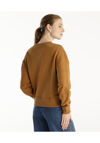 Yargıcı Pens Detaylı Uzun Kollu Bisiklet Yaka Sweatshirt Kahverengi