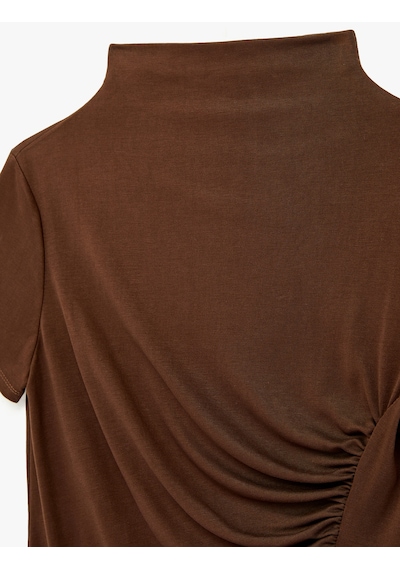 Koton Modal Karışımlı Slim Fit Drape Detaylı Dik Yaka Kısa Kollu Tişört Kahverengi 6sak70014ek Kahve Koton Modal Karışımlı Slim Fit Drape Detaylı Dik Yaka Kısa Kollu Tişört Kahverengi 6sak70014ek Kahve