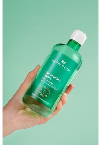 Herbaderm Niacinamide Clarity Sivilce Karşıtı Ve Yağlanmayı Dengeleyici Micellar Makyaj Temizleme Suyu 500 ML