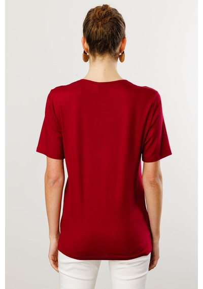 Kadın Açma Yaka Nakış İşlemeli Penye T-shirt Vişne Vişne Çürüğü