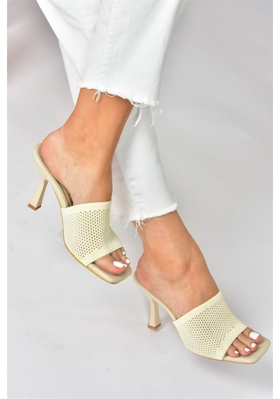 Fox Shoes Bej Triko Kumaş Topuklu Kadın Terlik P590033357