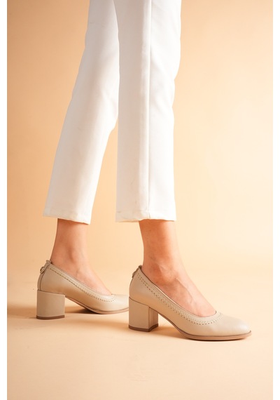 Analin Shoes Kadın Hakiki Deri Dikiş Detaylı Günlük Kalın Topuklu Ayakkabı Bej
