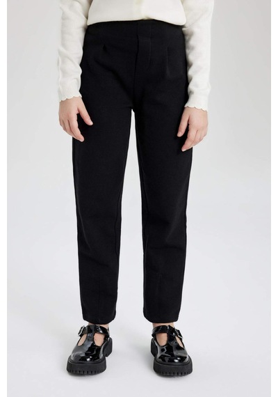 DeFacto Kız Çocuk Straight Fit Pantolon C4593A824SPBK81 Siyah