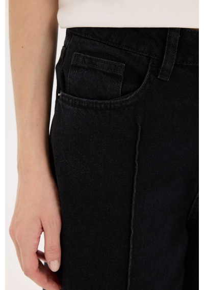 Defacto %100 Pamuk Kısa Yüksek Bel Crop Jean Pantolon E3872AX25SP Siyah