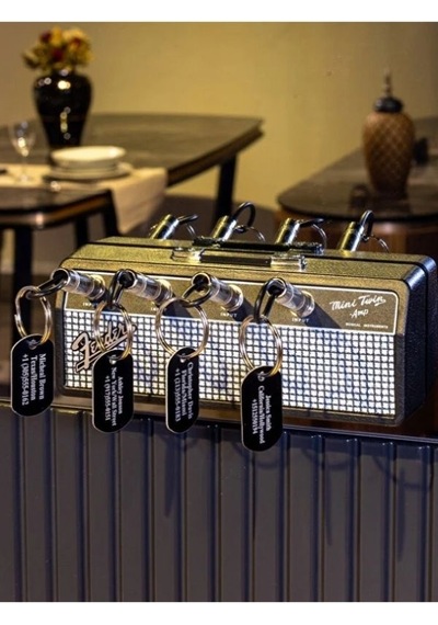 Fender Gitar Jack Girişli Dekoratif Anahtarlık Askısı Müzikseverlere Özel Tasarım