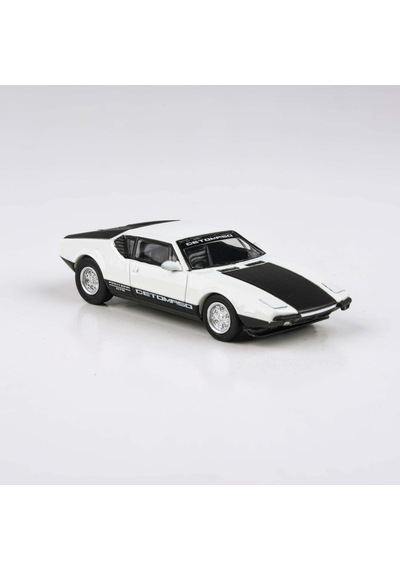 1:64 1972 De Tomaso Pantera White / Black