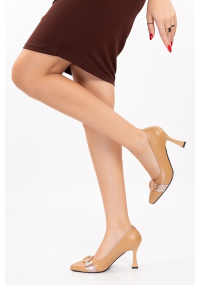 Gondol Kadın Hakiki Deri Stiletto Ayakkabı Ast.6201 Nude