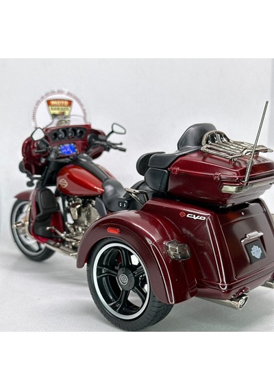 Harley Dav. 2021 Cvo Tri Glide 1:12 Diecast Motosiklet Model Lisanslı