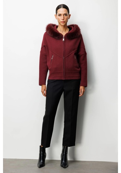 On Fashion Kadın Yakası Kürklü Fermuarlı Bordo Hırka 63908 Bordo