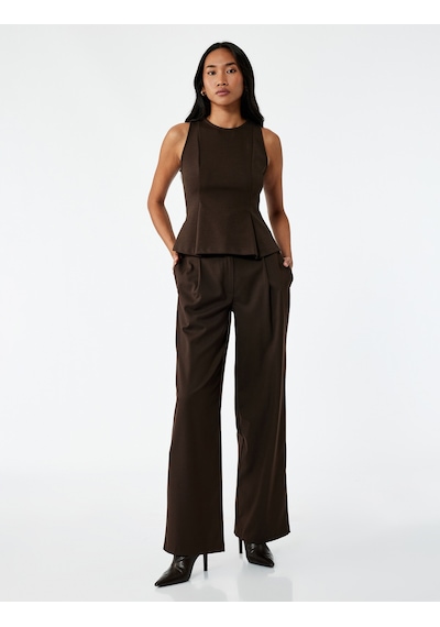 Koton Slim Fit Bisiklet Yaka Kolsuz Peplum Bluz Kahverengi 6wak10149ek Kahve