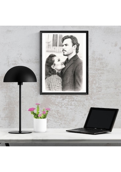 Sevgiliye Hediye Fotoğraftan Karakalem Resim Baskılı Yapışkanlı Çerçeve