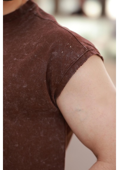 Madmext Acı Kahve Basic Erkek Yırtık Detaylı Şort T-shirt Takım E7319 Acı Kahverengi