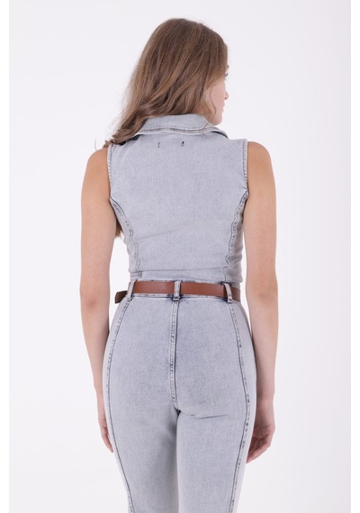 Dekoratif Kemer Detaylı Ve Kolsuz Fermuarlı Rahat Kot Kadın Tulum Kar Yıkama Açık Mavi Denim Kar Yıkama Açık Mavi Dekoratif Kemer Detaylı Ve Kolsuz Fermuarlı Rahat Kot Kadın Tulum Kar Yıkama Açık Mavi Denim Kar Yıkama Açık Mavi