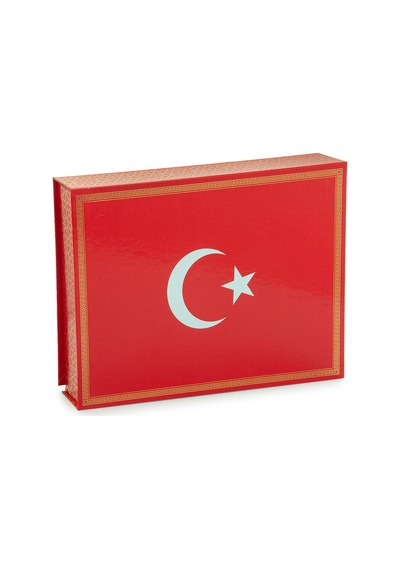 Türk Bayraklı Kutulu Ay Yıldızlı Kadife Kaplı Kuranı Kerim Türk Bayrağı Hediye Seti
