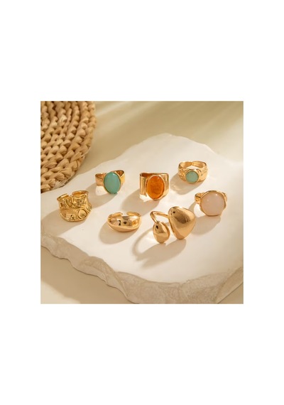 Susie Model 8'li Set Pastel Doğal Taş Görünümlü Vintage Gold Yüzük Kombini Bronz