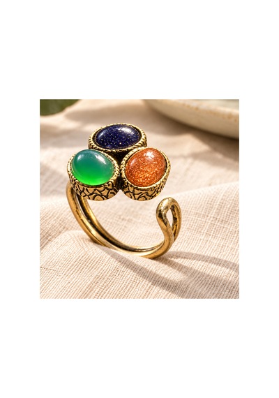 Esoo Jewelry Doğal Taş Detaylı 3 Taşlı Vintage Gold Ayarlanabilir Kadın Yüzük - Lacivert Yeşil Kahve Mavi - Yeşil Esoo Jewelry Doğal Taş Detaylı 3 Taşlı Vintage Gold Ayarlanabilir Kadın Yüzük - Lacivert Yeşil Kahve Mavi - Yeşil
