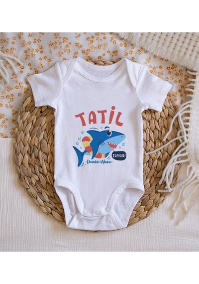 Bitmeyenkartus Bk Kids Isimli Tatil Zamanı Tasarımlı Bebek Body Zıbın - Model 1 Çok Renkli