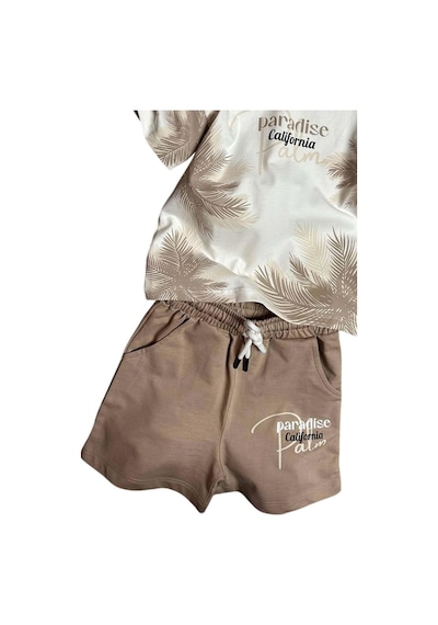 Riccotarz Erkek Çocuk Üzeri Palmiye Detaylı Ve Paradise California Baskılı T-shirt Bej Şortlu Takım Bej Riccotarz Erkek Çocuk Üzeri Palmiye Detaylı Ve Paradise California Baskılı T-shirt Bej Şortlu Takım Bej